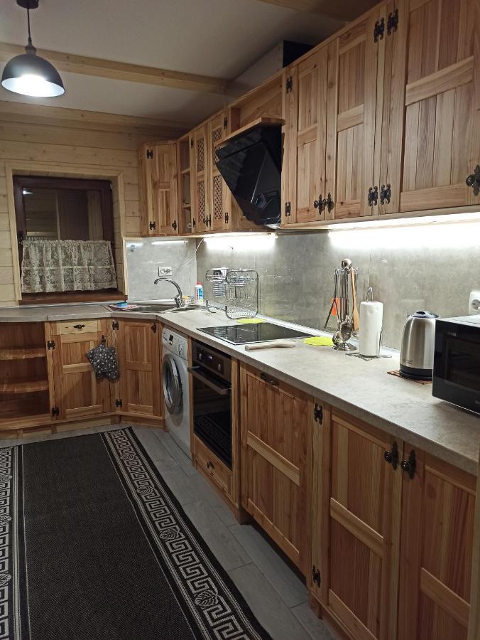 Brand New 2020 Specious Apartment Druzi 2 Palyanytsya Esterno foto