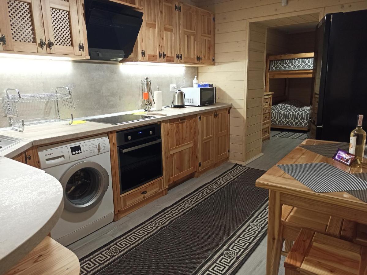 Brand New 2020 Specious Apartment Druzi 2 Palyanytsya Esterno foto