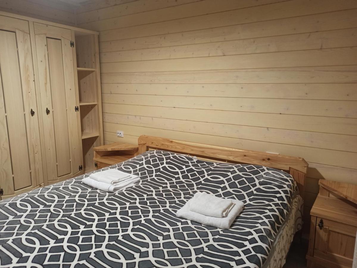 Brand New 2020 Specious Apartment Druzi 2 Palyanytsya Esterno foto