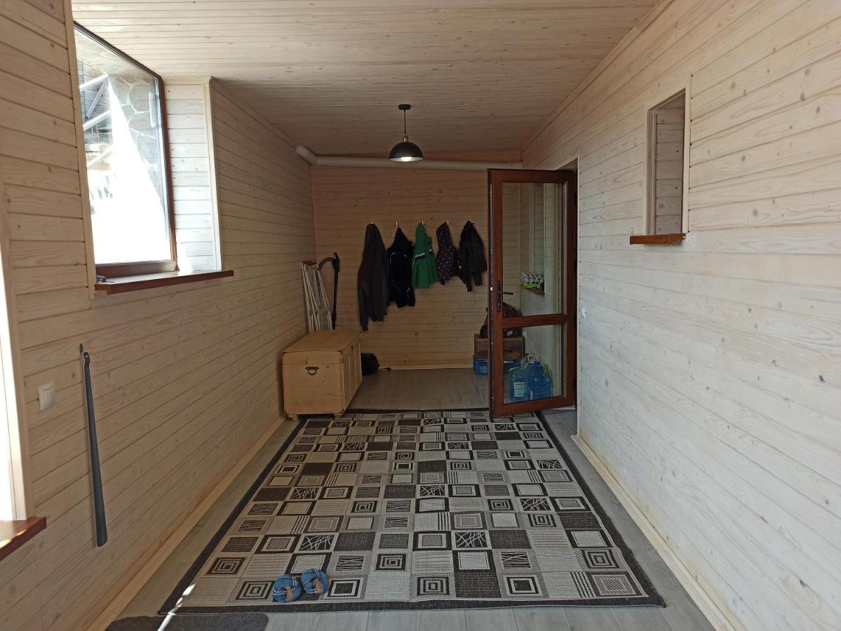 Brand New 2020 Specious Apartment Druzi 2 Palyanytsya Esterno foto