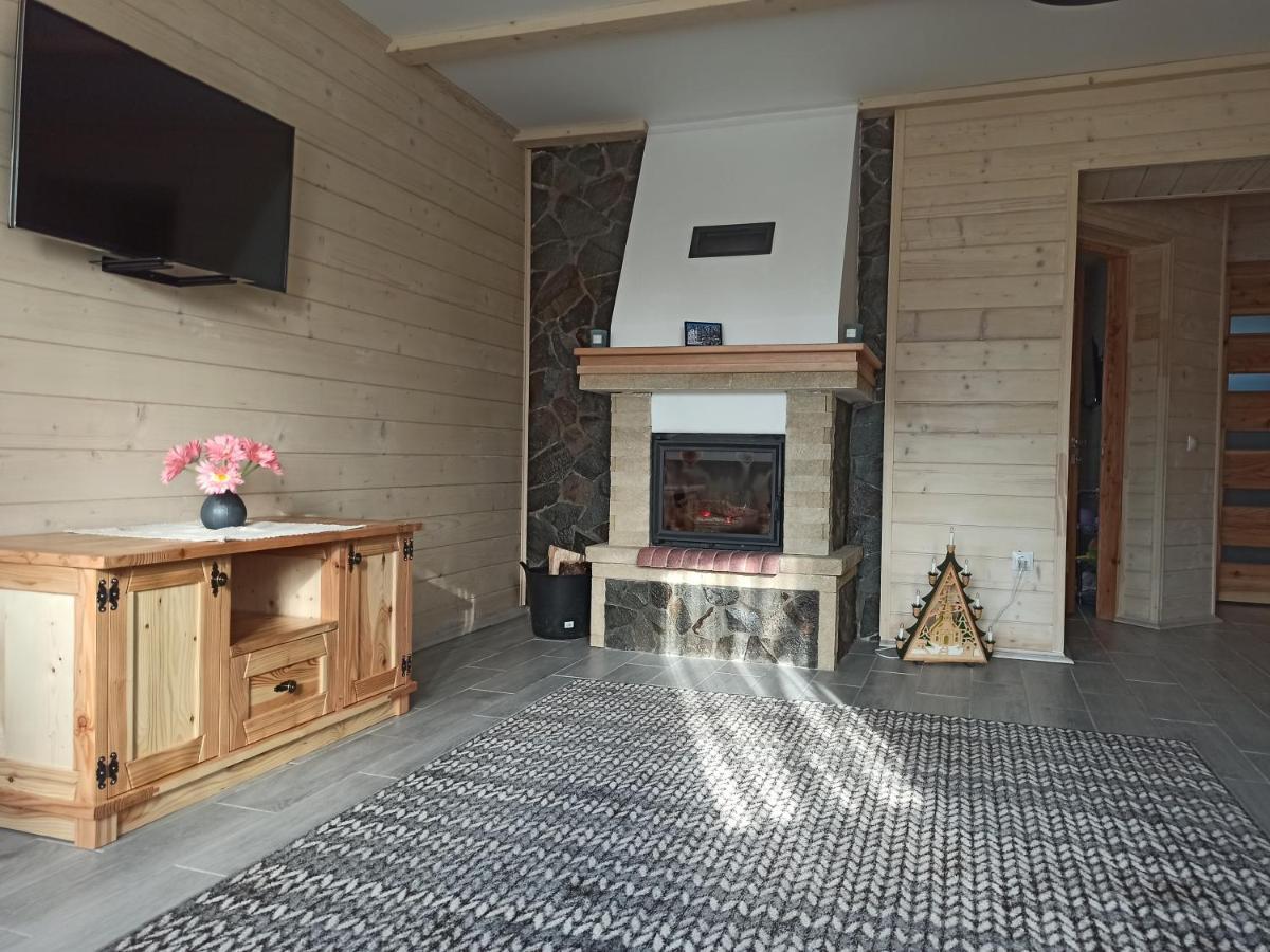 Brand New 2020 Specious Apartment Druzi 2 Palyanytsya Esterno foto
